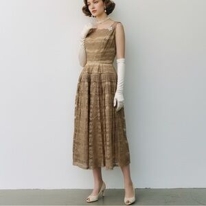 VTG 50s Bespoke Antiqued Lace Debutante Society Cocktail Party Dress S